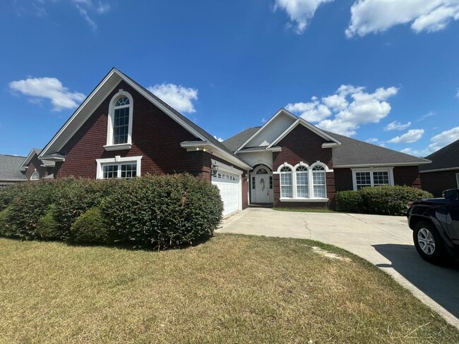 Building Photo - 2105 Harborview Dr