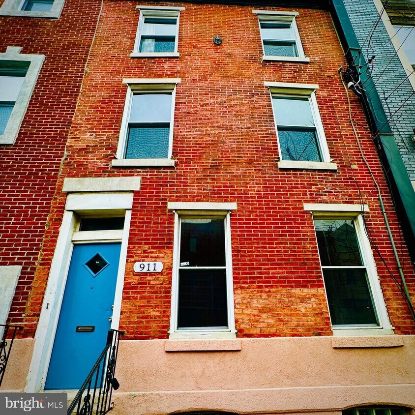 911 S 16th St, Philadelphia, PA 19146 Townhome Rentals in
