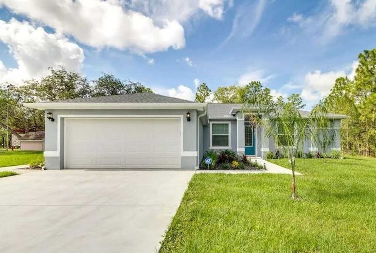 Foto principal - Beautiful Home in Brooksville