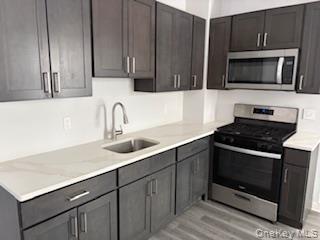 Building Photo - 40 W Broad St