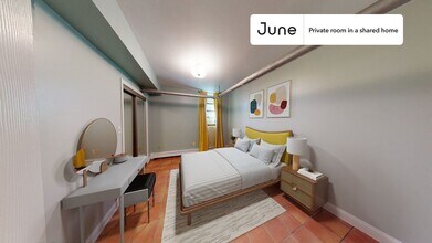 Building Photo - Room in Shared 5 bed/3 bath home