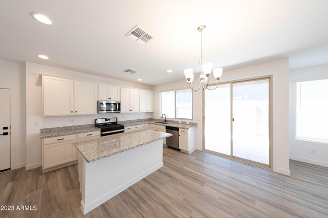 Building Photo - 4811 S Nageli
