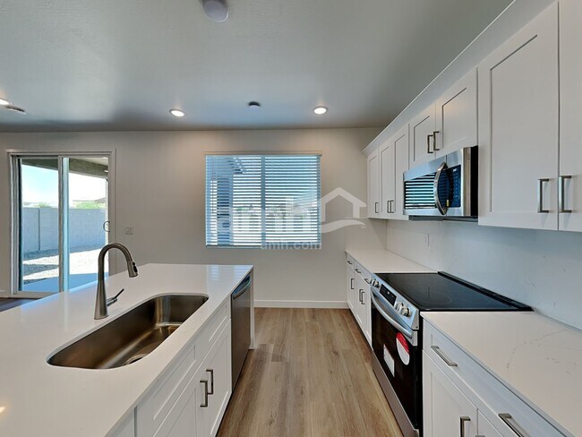 Building Photo - 9733 W Luxton Ln