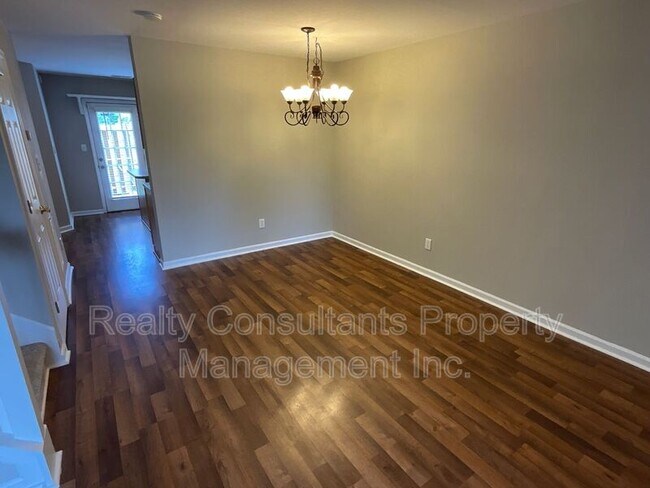 Building Photo - 4612 Cross Ridge Ln