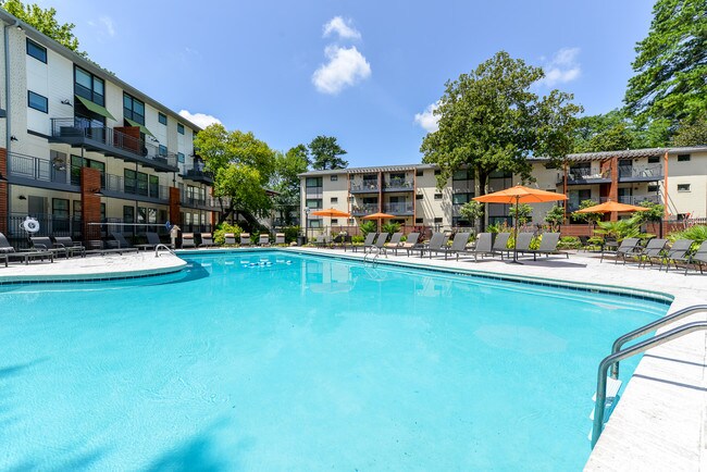 Área de piscina - Ansley Forest