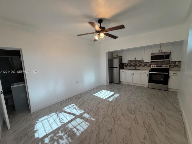 Foto del edificio - 7840 NW 5th Ave