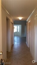 Building Photo - 8470 Kingbird Loop