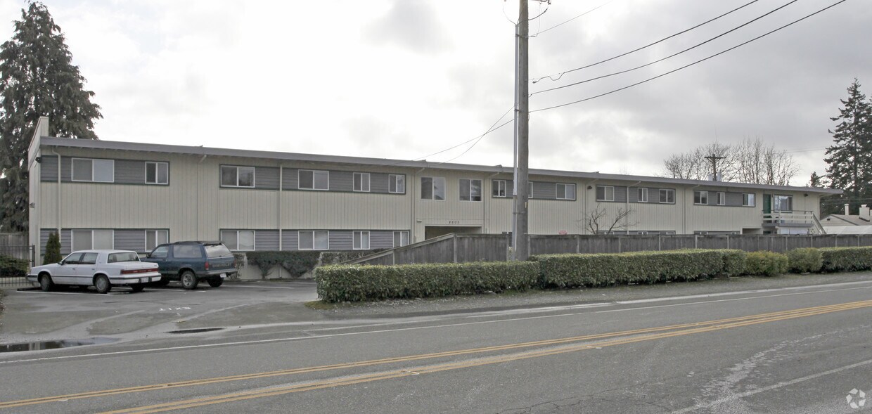 Building Photo - Hipkins Court Apartments