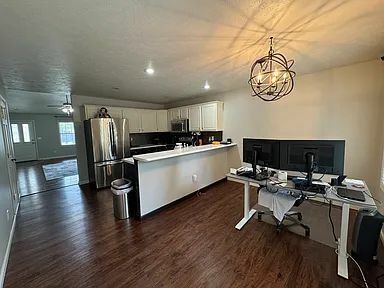 Foto del edificio - 722 Woodridge Dr