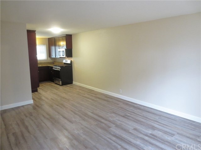 Building Photo - 213 Avenida Monterey