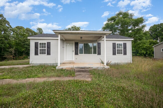 Foto del edificio - 1043 Mountain Crest Dr