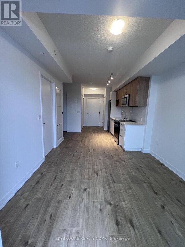 Photo du bâtiment - 500 Plains Rd E