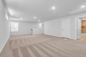 Building Photo - 8562 Blueberry Ash St