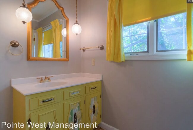Foto del edificio - Move in by July 1st and receive $600 off your first month's rent!
