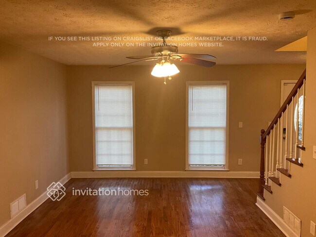 Foto del edificio - 3240 Wakefield Dr