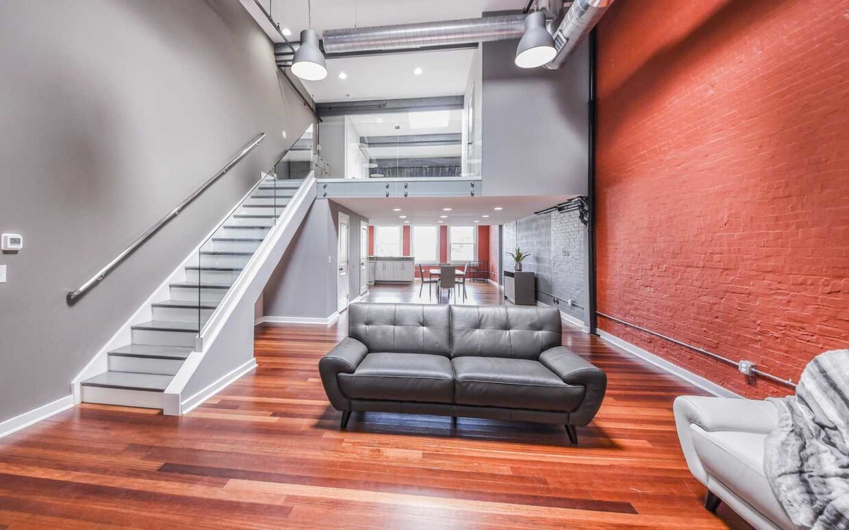 Foto principal - 3450 J St