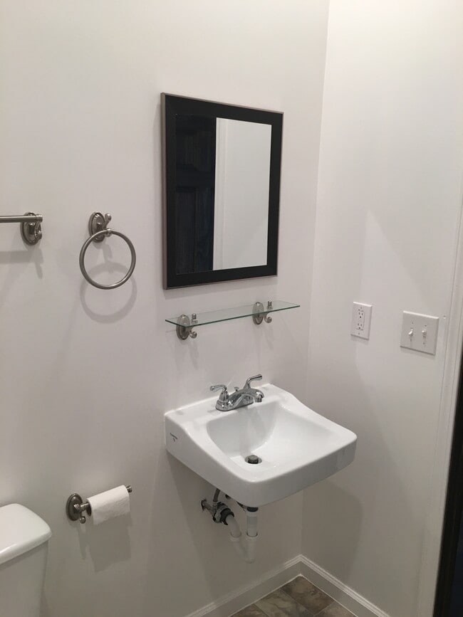 Photo - 3303 Iowa St House