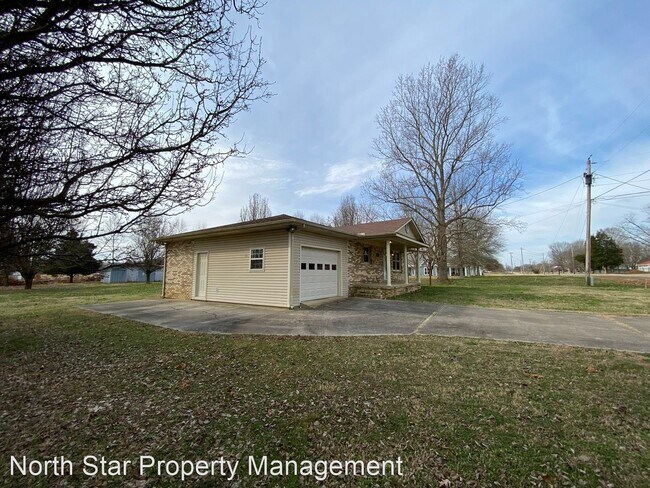 Building Photo - 2 br, 1 bath House - 23390 St John Rd.