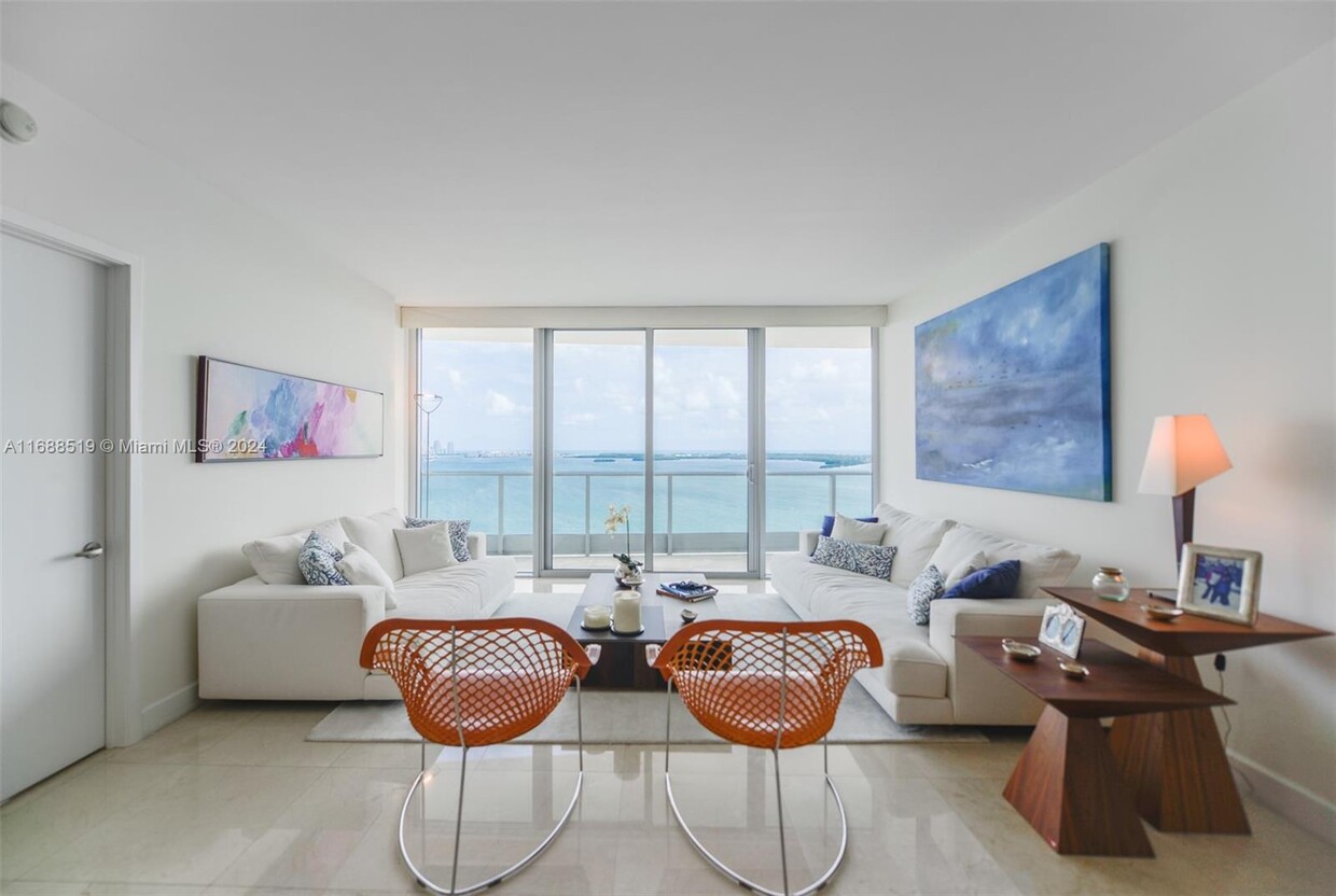 Foto principal - 1331 Brickell Bay Dr