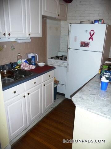 Building Photo - 55 Park Dr