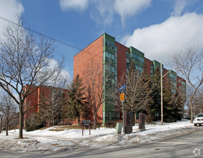 Building Photo - Griggs Manor I & II