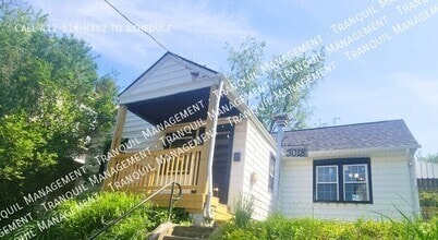 Building Photo - 3018 Stafford St