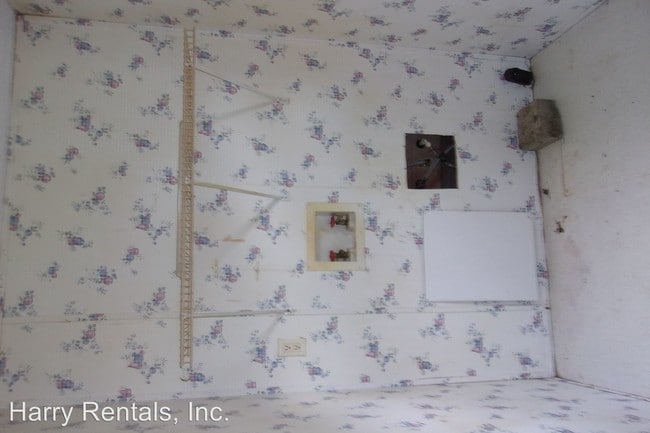 Building Photo - 3 br, 2 bath House - 359 Bland Street