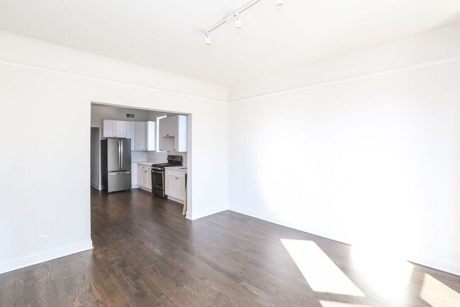 Foto del edificio - 1314 W Wrightwood Ave