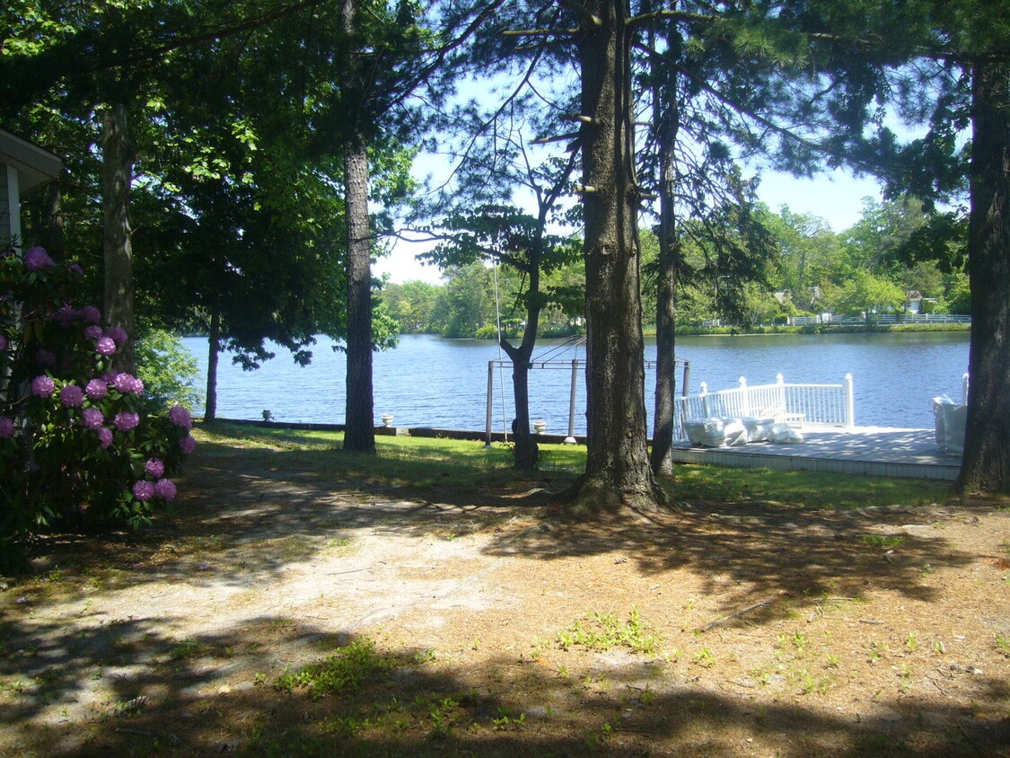 Primary Photo - 132 Clubhouse Rd