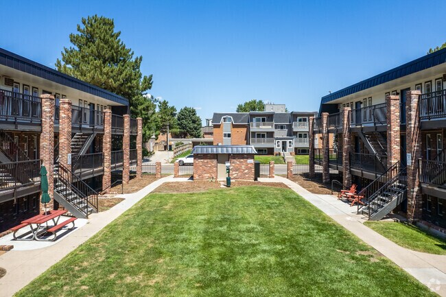 Edificio 1-3 Patio - Avec Greeley