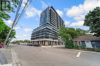 Building Photo - 3009-3009 Novar Rd