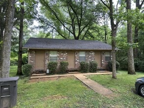 Building Photo - 5000 Raymond Ave