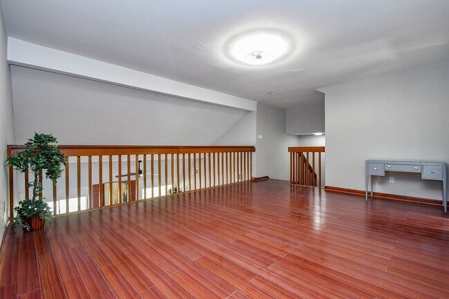 Foto del edificio - 11414 Chariot Dr