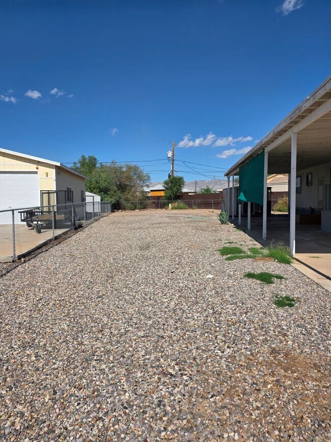 Foto del edificio - 2/bed 2/bath Single Wide Mobile located in...