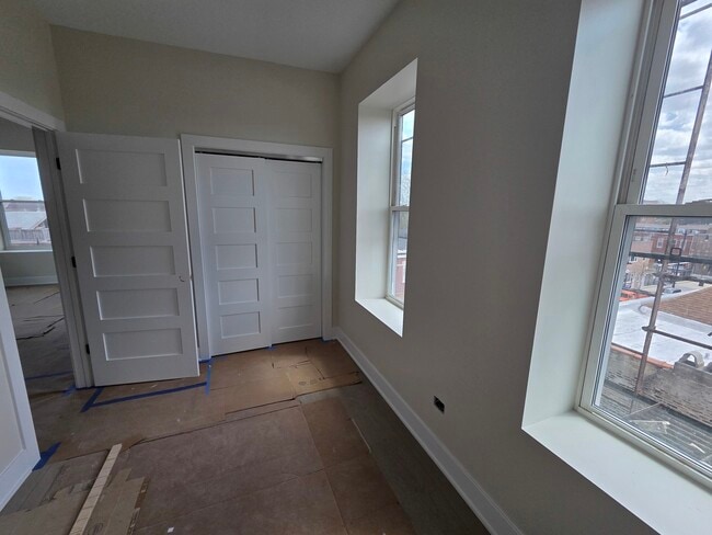 Building Photo - 3216 S Morgan St