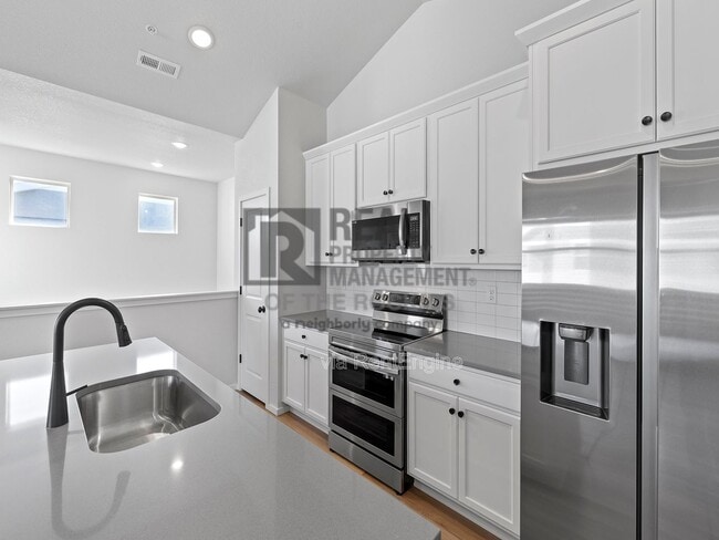 Foto del edificio - 2296 Setting Sun Dr