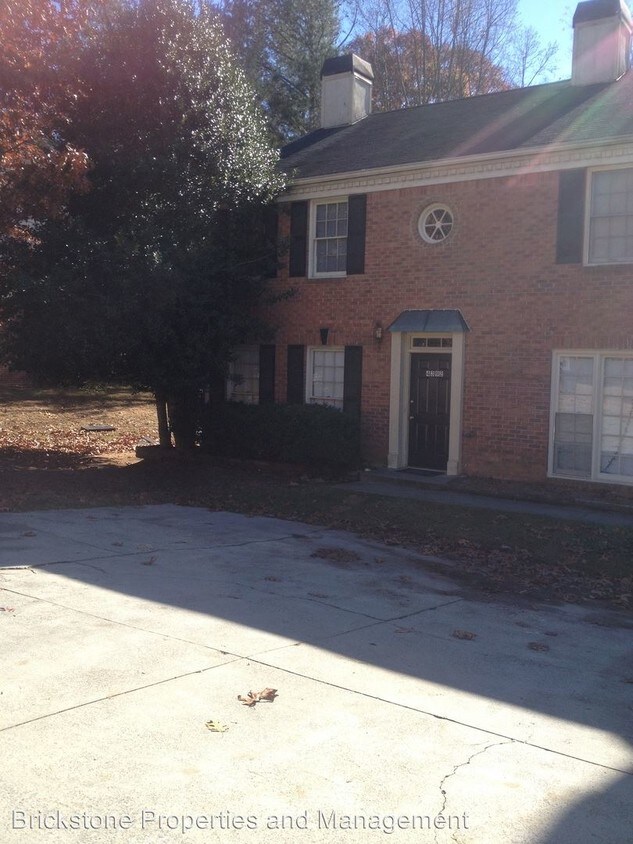 Primary Photo - 4392 Redgate Rd