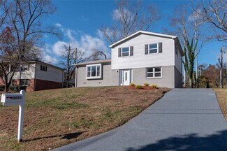 Building Photo - Room in House on Trafalgar Way