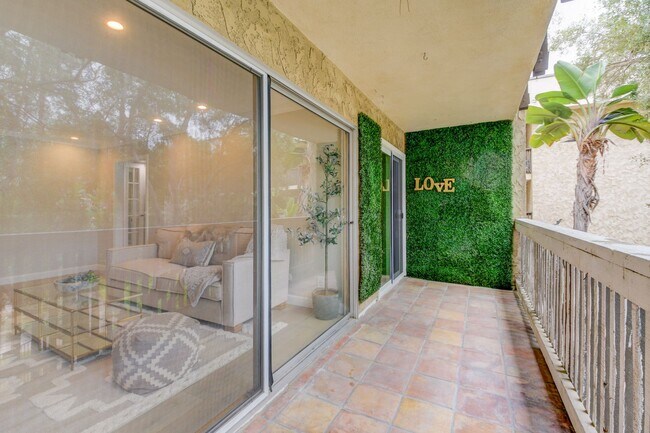 Foto del edificio - 6314 Friars Rd