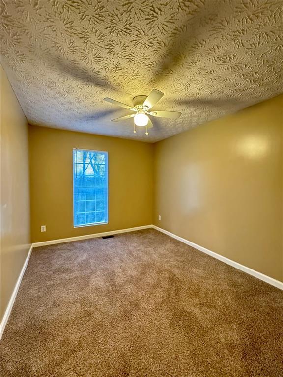 Foto del edificio - 3044 Waldrop Cir