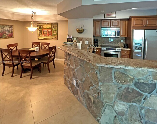 Foto del edificio - 3588 NW Adriatic Ln