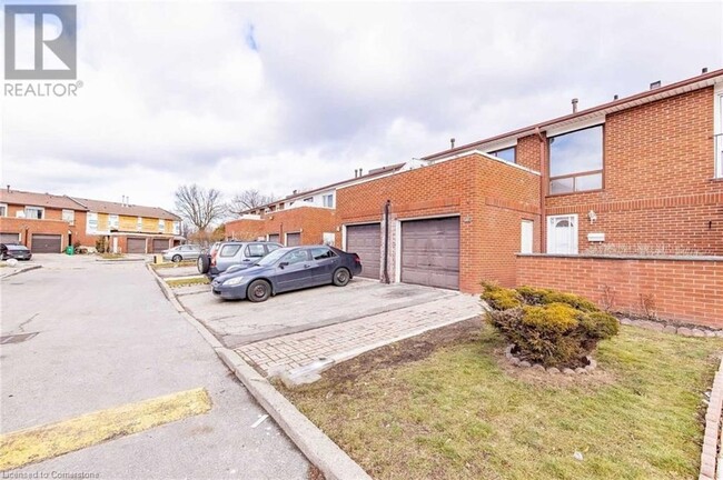 Building Photo - 3430 Brandon Gate Dr
