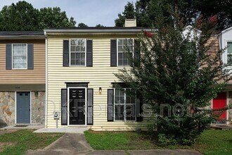 Building Photo - 3536 Kennesaw Station Dr