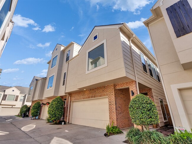 Foto del edificio - 3802 Center St