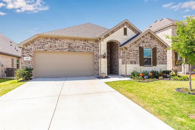 Foto del edificio - 4507 Cypress Dr