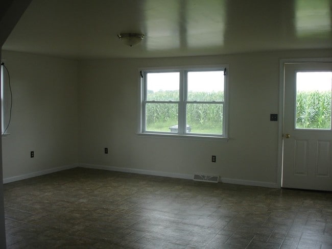 Building Photo - 1736 Beaver Valley Pike