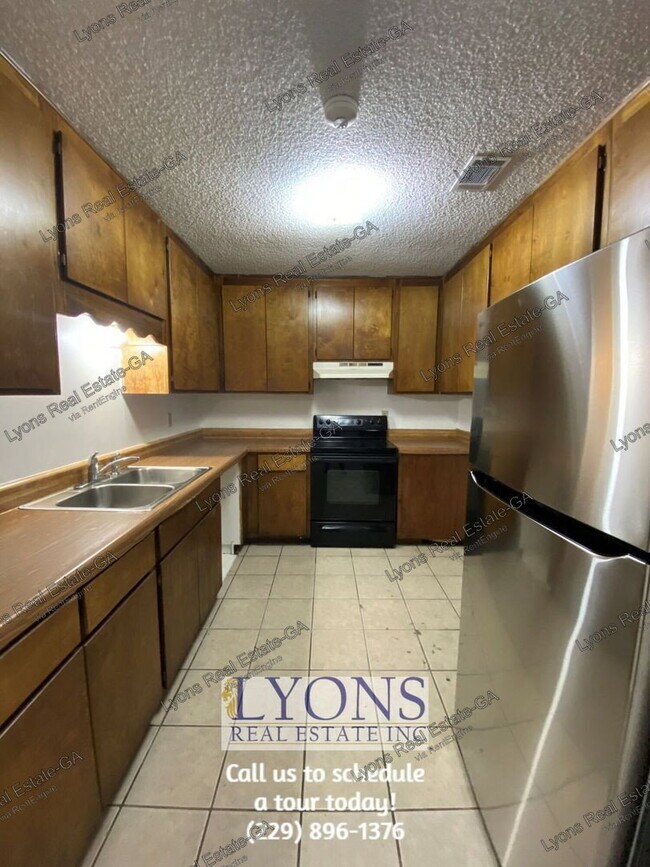 Foto del edificio - 1028 S Gordon Ave
