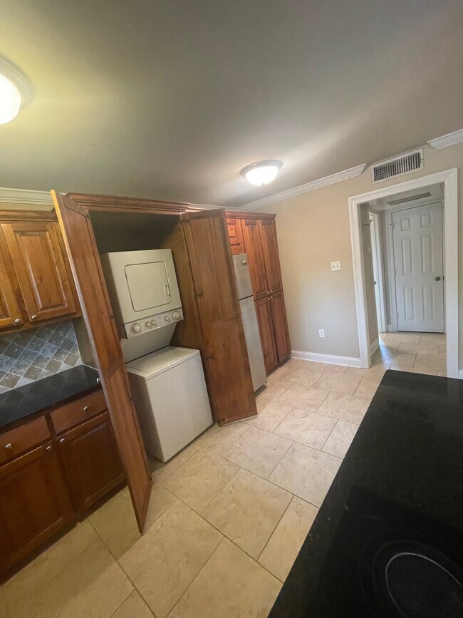 Lavadora/Secadora - 1290 Park Blvd