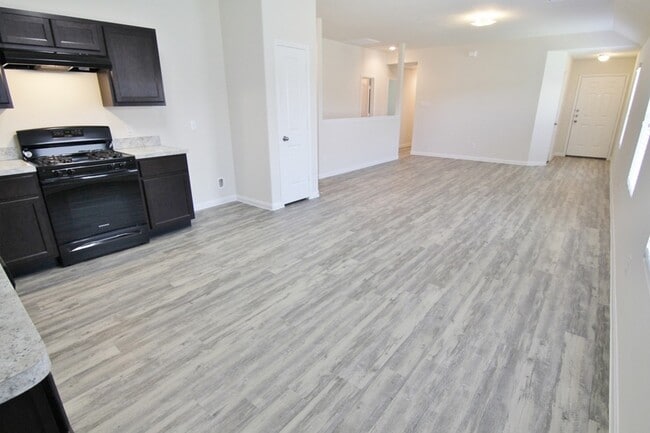 Building Photo - 13206 Withee Path Ln