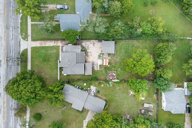 Foto del edificio - 3604 W Central Ave